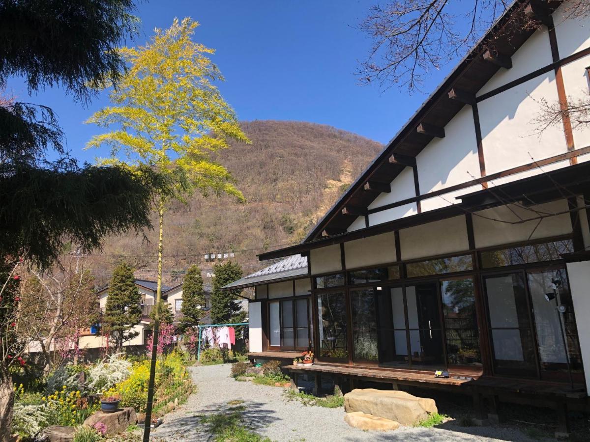 フクロウの御宿 Fuefuki Exterior foto